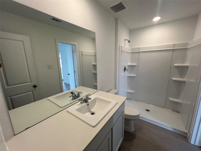 20027 Iron Winds Street, Crosby, TX 77532