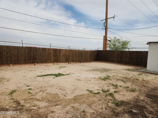 1130 MARLOW Road, El Paso, TX 79905