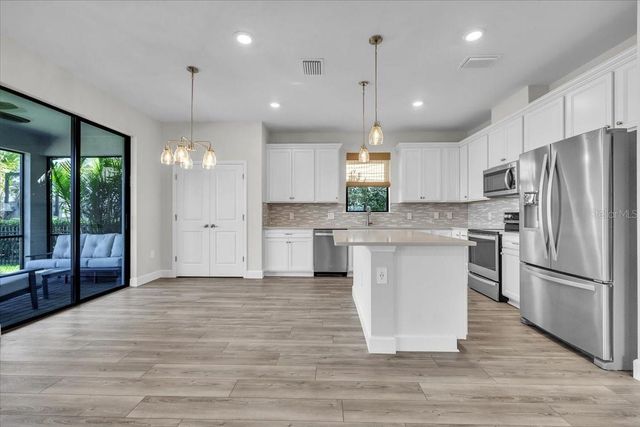 16317 PINE MIST DRIVE, Lakewood Ranch, FL 34211