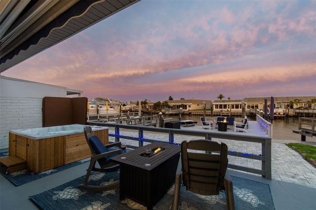 392 BOCA CIEGA POINT BOULEVARD N, St Petersburg, FL 33708