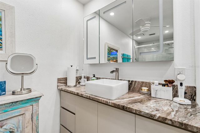392 BOCA CIEGA POINT BOULEVARD N, St Petersburg, FL 33708