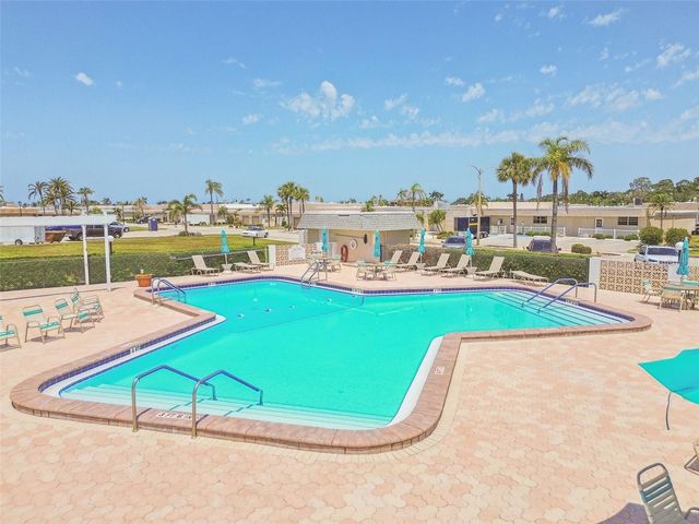 392 BOCA CIEGA POINT BOULEVARD N, St Petersburg, FL 33708