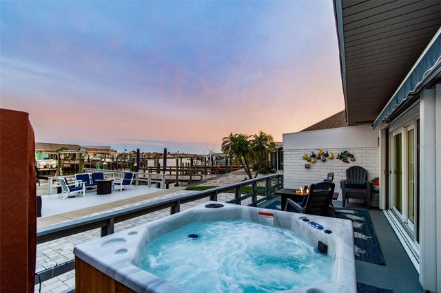 392 BOCA CIEGA POINT BOULEVARD N, St Petersburg, FL 33708