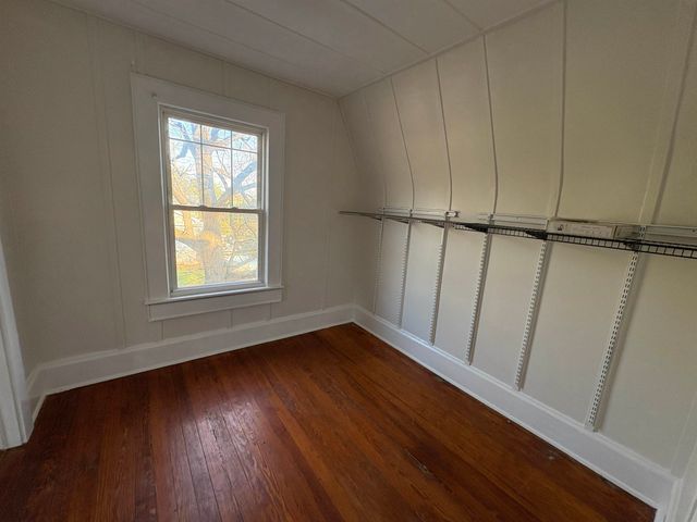 203 S Hampton Dr, Spartanburg, SC 29306