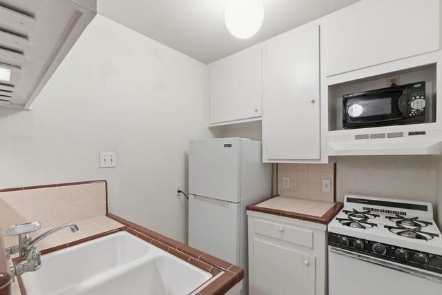 1941 Lexington Street 6, Houston, TX 77098