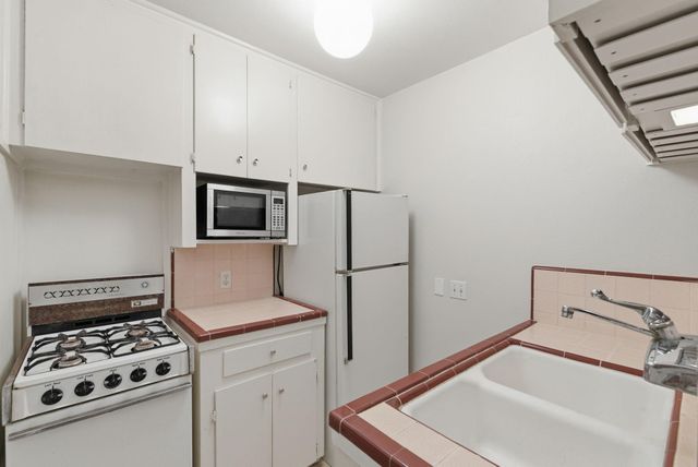 1941 Lexington Street 6, Houston, TX 77098