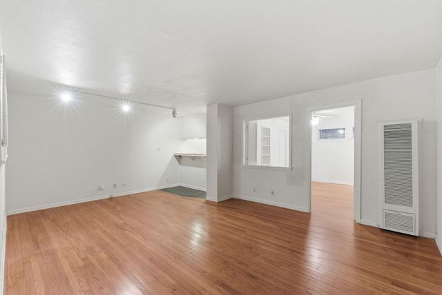 1941 Lexington Street 6, Houston, TX 77098