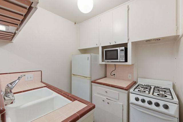 1941 Lexington Street 6, Houston, TX 77098