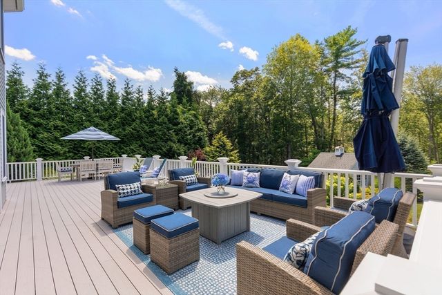 21 Henrys Lane, Norwell, MA 02061