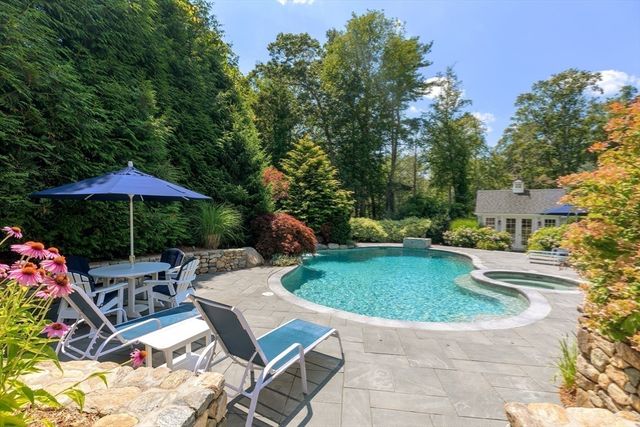 21 Henrys Lane, Norwell, MA 02061