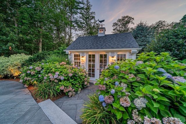 21 Henrys Lane, Norwell, MA 02061