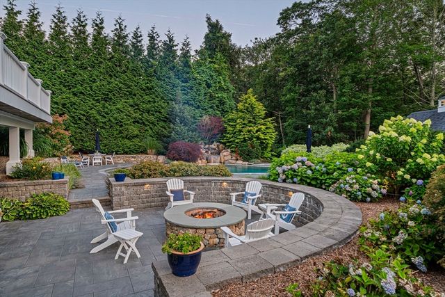 21 Henrys Lane, Norwell, MA 02061