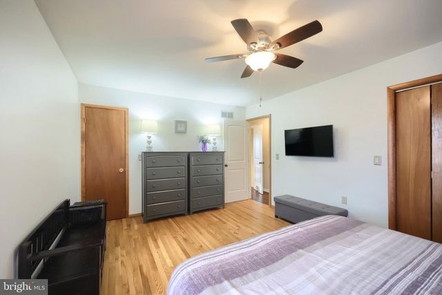 15 SCHOFIELD DR, East Berlin, PA 17316