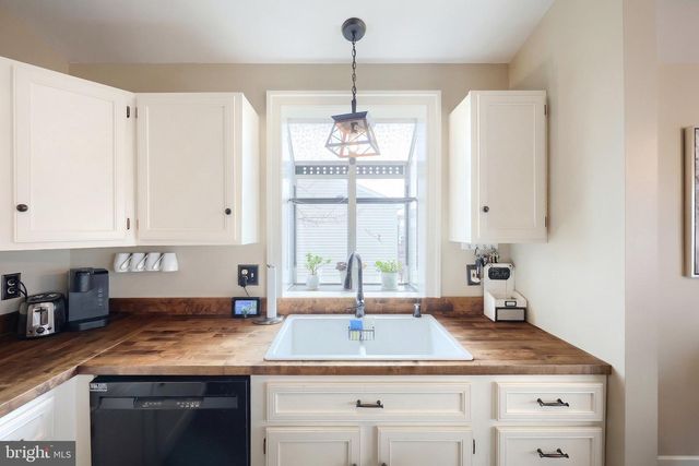 15 SCHOFIELD DR, East Berlin, PA 17316