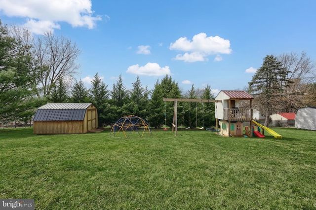 15 SCHOFIELD DR, East Berlin, PA 17316