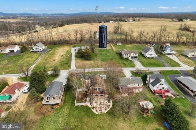 15 SCHOFIELD DR, East Berlin, PA 17316