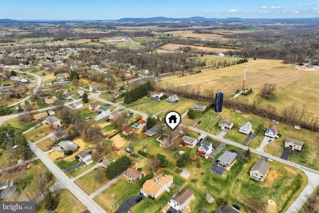 15 SCHOFIELD DR, East Berlin, PA 17316