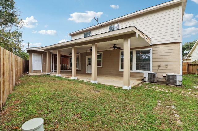 10038 Yolandita, Houston, TX 77075