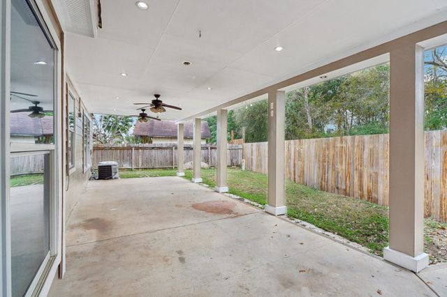 10038 Yolandita, Houston, TX 77075