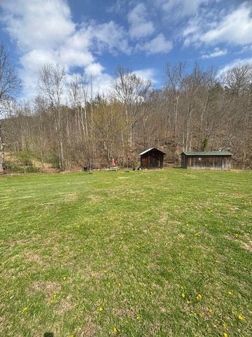 2246 Asa Creek Road, Hager Hill, KY 41222