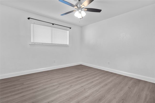 4128 Woodenrail Lane, Irving, TX 75061