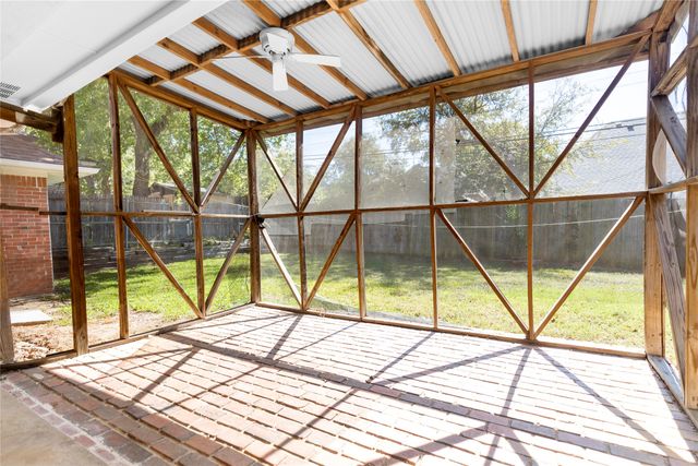 4128 Woodenrail Lane, Irving, TX 75061