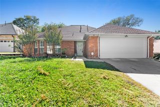 4128 Woodenrail Lane, Irving, TX 75061