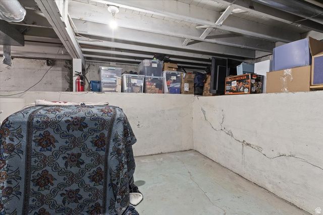 26 W LAYTON AVE, Salt Lake City, UT 84115