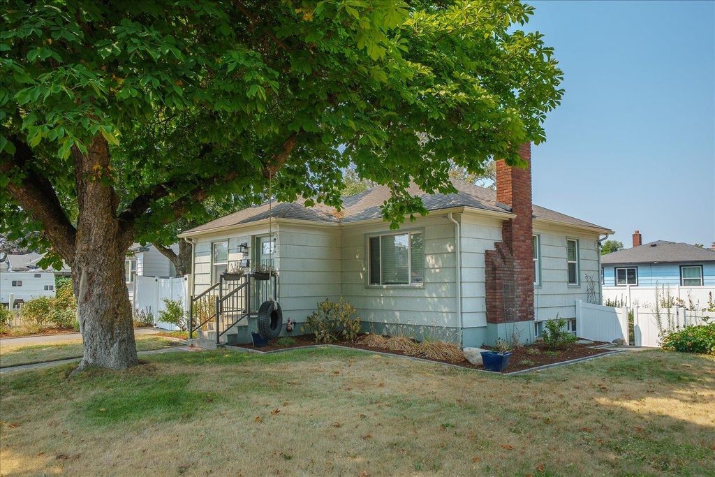 2725 E Nora Ave, Spokane, WA 99207 photo 2