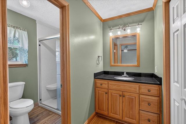 7128 Condra Drive, Harrison, TN 37341