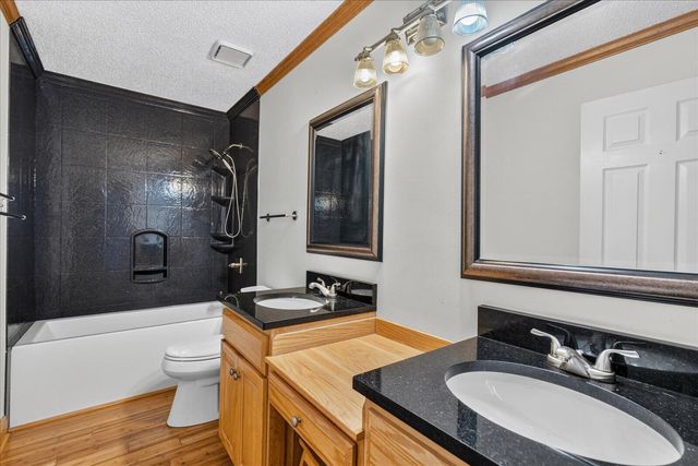 7128 Condra Drive, Harrison, TN 37341