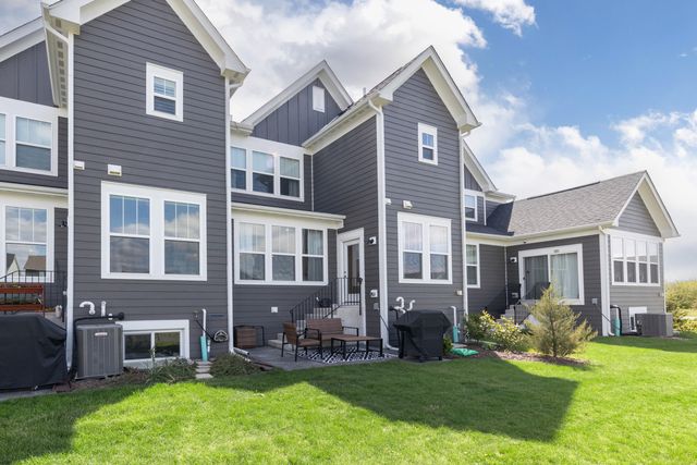 1205 Josiah Road, Naperville, IL 60563