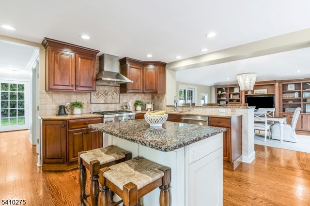 14 Childsworth Ave, Bernardsville Boro, NJ 07924