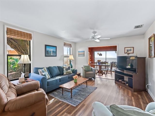 13400 SE 124TH PLACE, Ocklawaha, FL 32179