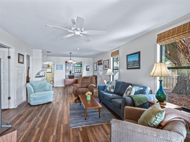 13400 SE 124TH PLACE, Ocklawaha, FL 32179