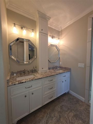 201 Coco Loop, Point Blank, TX 77364