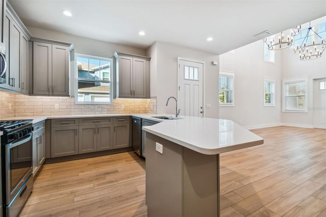 407 FINN WAY, Dunedin, FL 34698