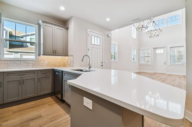 407 FINN WAY, Dunedin, FL 34698