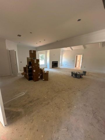 109 Chinaberry Street, Pine Mountain, GA 31826