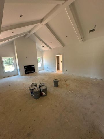 109 Chinaberry Street, Pine Mountain, GA 31826