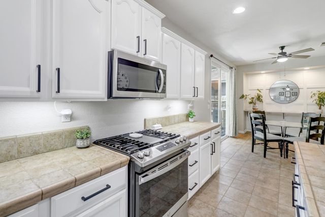 814 Farrington, Lincoln, CA 95648