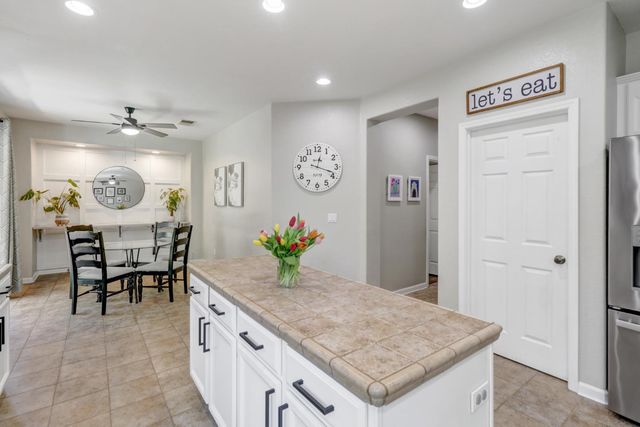 814 Farrington, Lincoln, CA 95648
