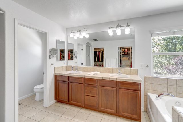 814 Farrington, Lincoln, CA 95648