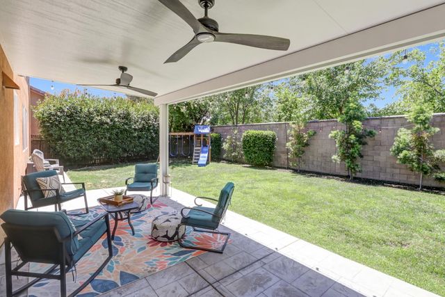 814 Farrington, Lincoln, CA 95648