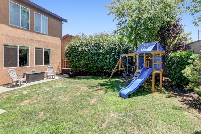 814 Farrington, Lincoln, CA 95648