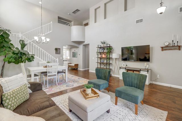 814 Farrington, Lincoln, CA 95648