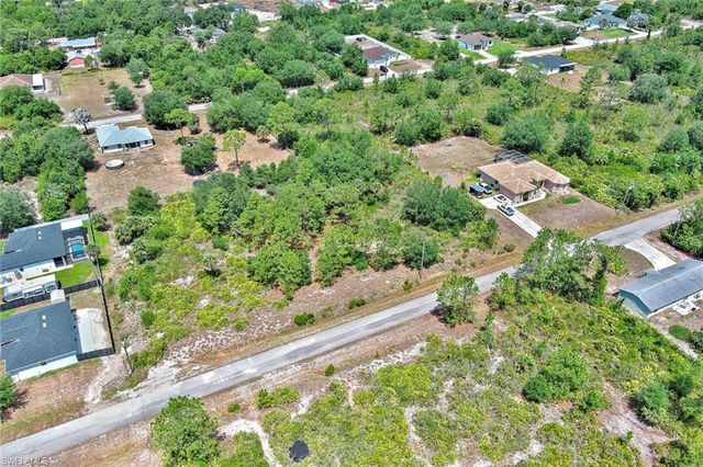 805 Lincoln AVE, Lehigh Acres, FL 33972