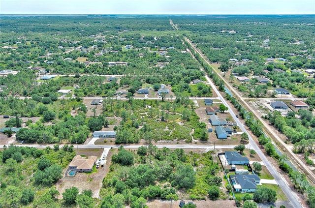 805 Lincoln AVE, Lehigh Acres, FL 33972