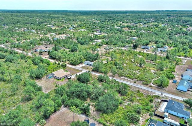 805 Lincoln AVE, Lehigh Acres, FL 33972