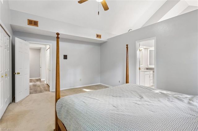 806 Holland CT, Newport News, VA 23608